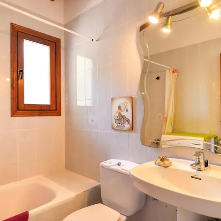 Saona Villa Calp